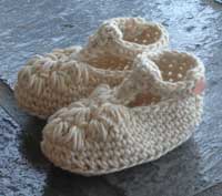 Fancy Crochet Baby Booties Pattern